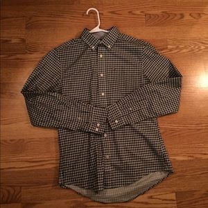 Tommy Hilfiger checkered men’s button up